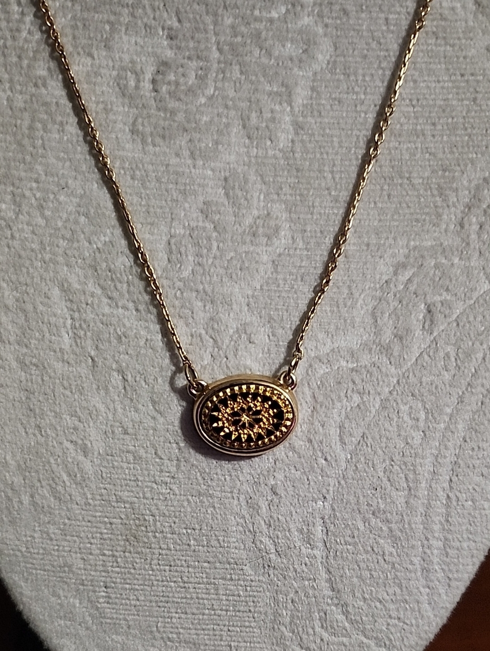 Avon Gold Oval Filigree Pendant Necklace